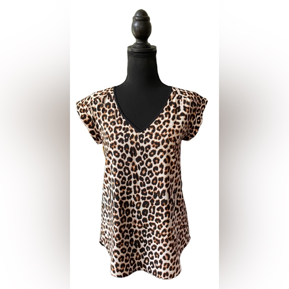Express: Leopard Printed V Neck Blouse with Cuffed Sleeves